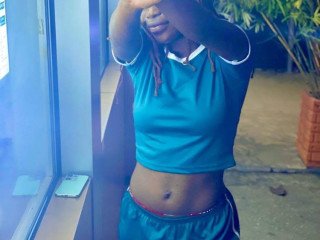 Plamedie 23ans vous attend à Pointe-Noire