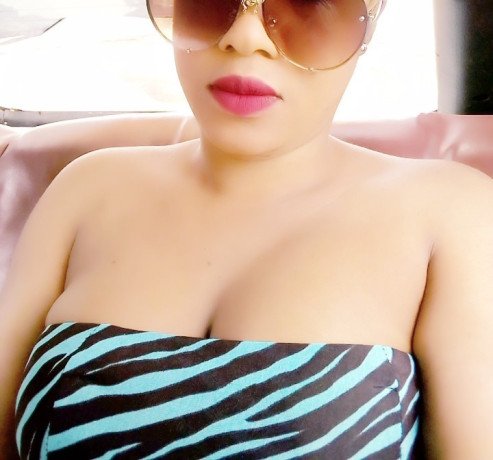 ta-poupee-sensuelle-et-sans-tabous-big-1