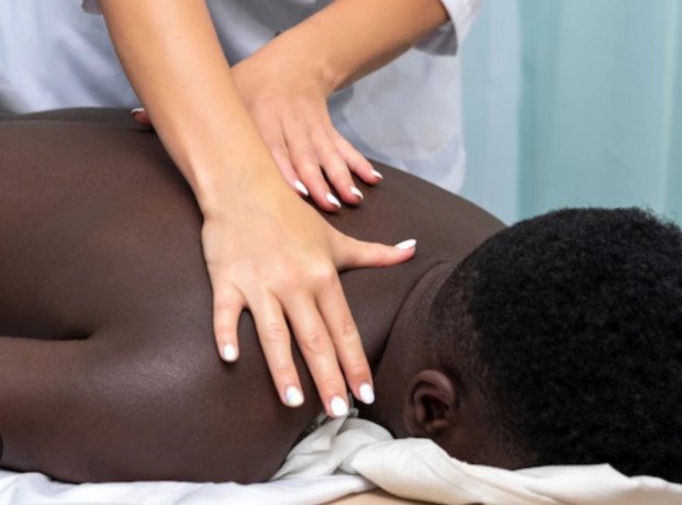 massage-erotique-et-soins-corporels-big-0