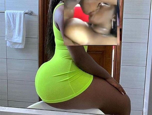 etudiante-fait-massage-erotique-body-body-baise-big-1