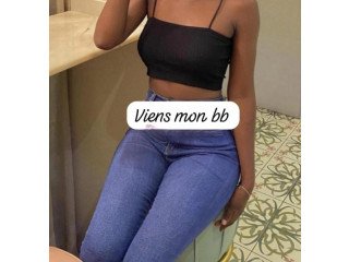 Belle coquine bi de 22 ans suceuse pro-max Deido Douala