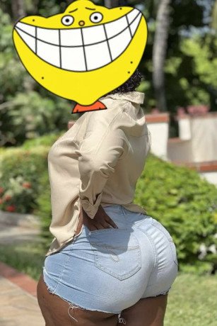 etudiante-pute-offre-massage-erotique-pipe-baise-big-1