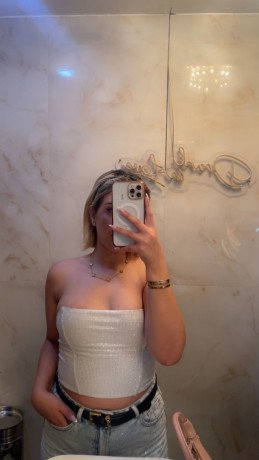 blonde-angelique-big-0