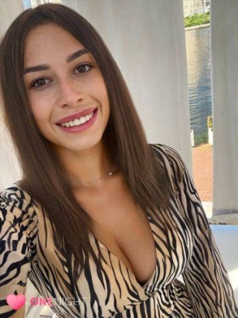 23-year-old-female-from-oran-oran-big-2